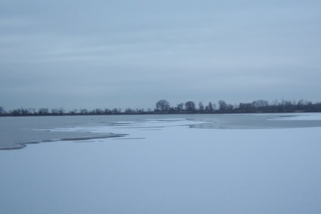 Snow and Ice on the Tennessee River